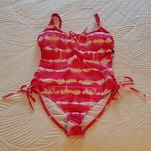 NWT California Waves Swimsuit M